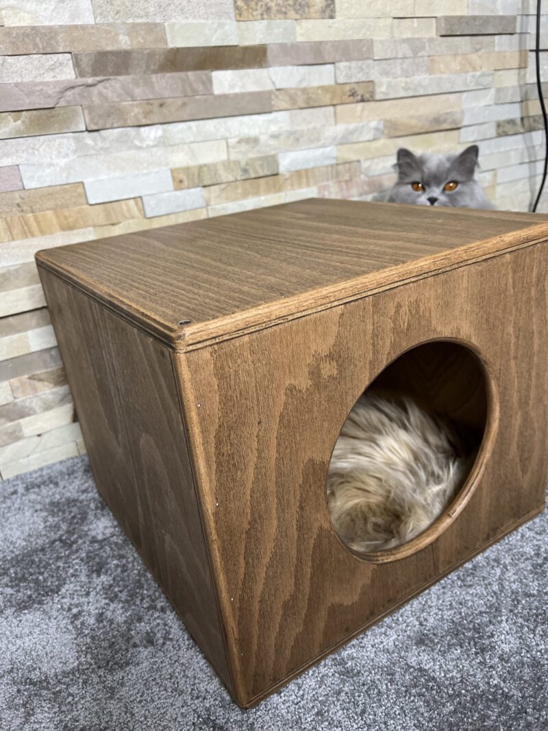 Wooden Cat House (Fur inside) - Image 2